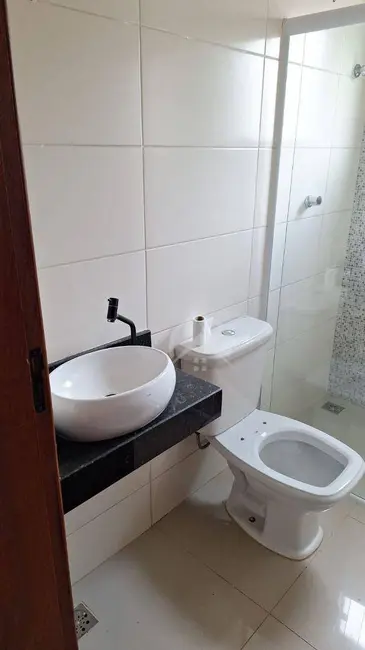 Foto 3 de Sobrado com 3 quartos à venda e para alugar, 200m2 em Jardim Paulista, Atibaia - SP