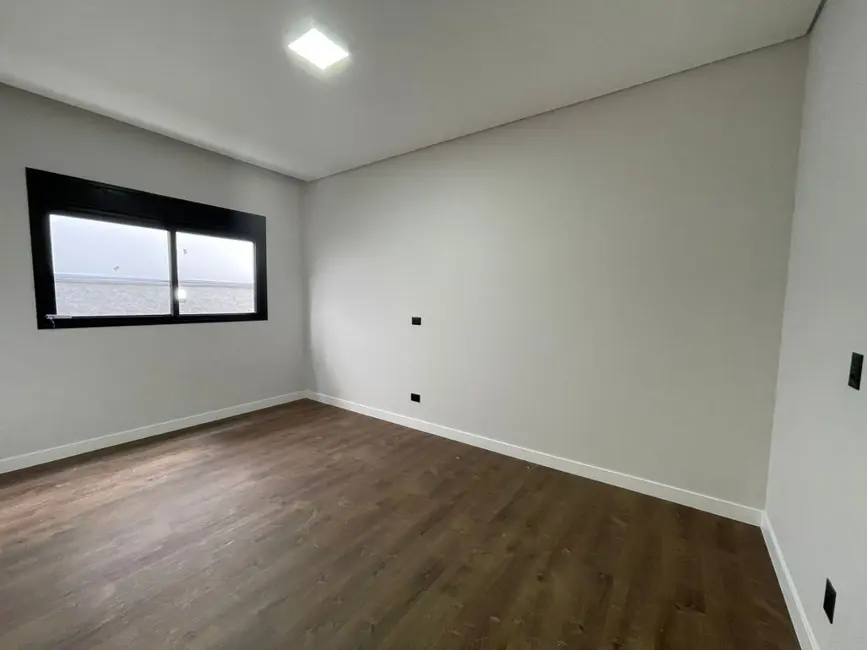 Foto 5 de Casa com 3 quartos à venda, 500m2 em Jardim Maristela, Atibaia - SP