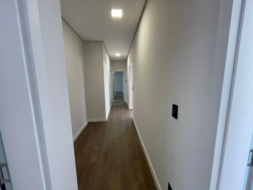 Foto 9 de Casa com 3 quartos à venda, 500m2 em Jardim Maristela, Atibaia - SP