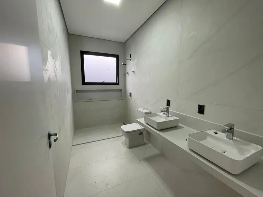 Foto 6 de Casa com 3 quartos à venda, 500m2 em Jardim Maristela, Atibaia - SP