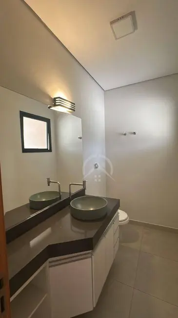 Foto 9 de Sobrado com 3 quartos para alugar, 290m2 em Jardim dos Pinheiros, Atibaia - SP