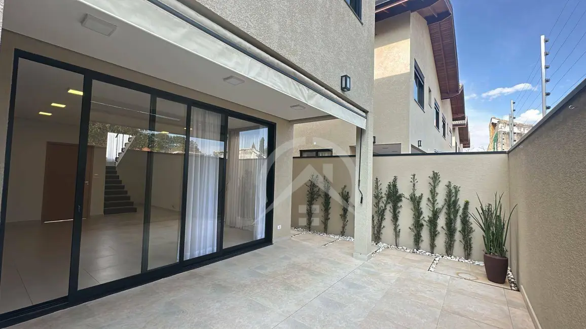 Foto 7 de Sobrado com 3 quartos para alugar, 290m2 em Jardim dos Pinheiros, Atibaia - SP