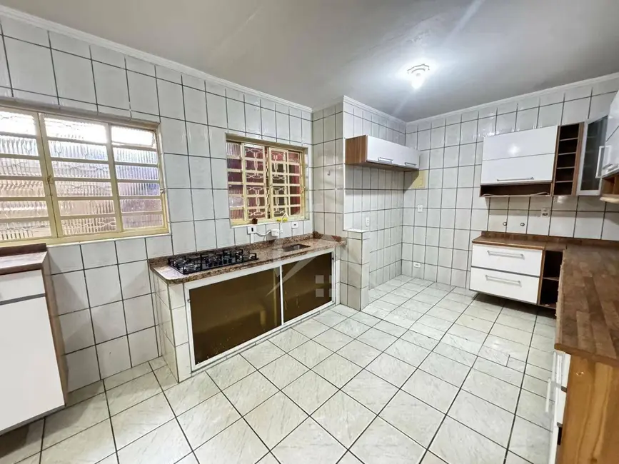 Foto 4 de Sobrado com 3 quartos para alugar, 125m2 em Jardim das Cerejeiras, Atibaia - SP