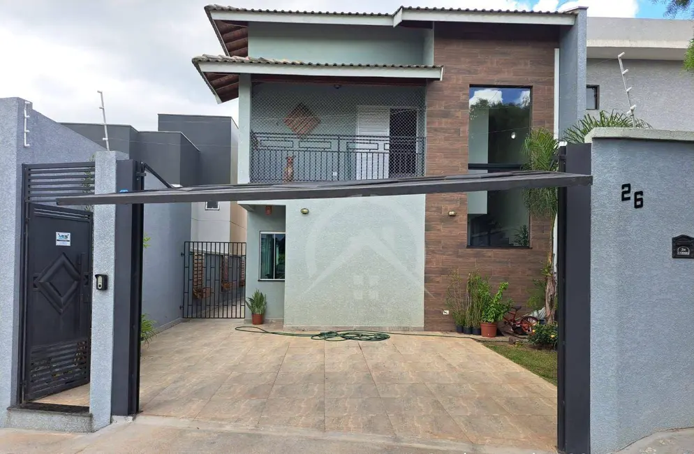 Foto 2 de Sobrado com 3 quartos à venda, 186m2 em Nova Cerejeira, Atibaia - SP