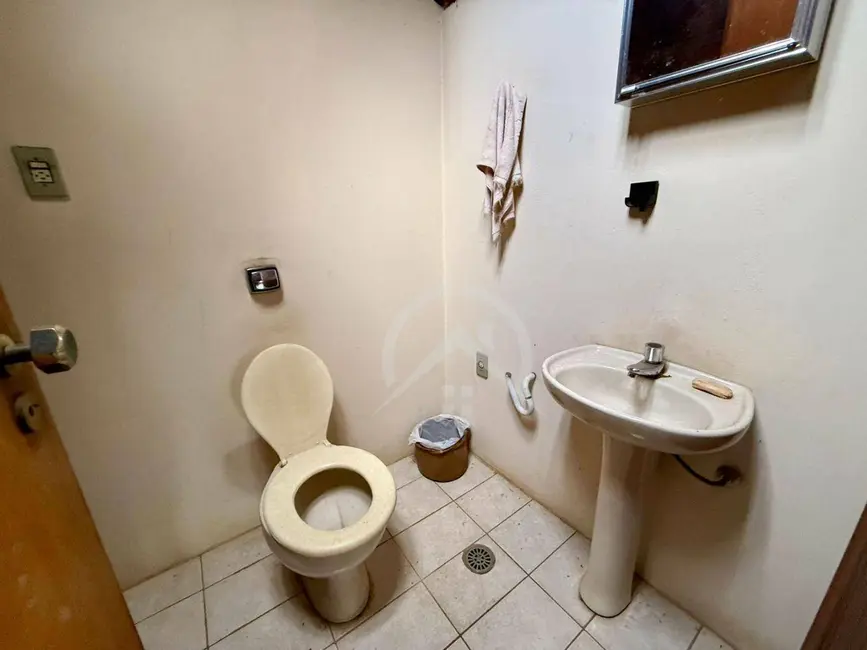 Foto 9 de Casa com 9 quartos à venda e para alugar, 1500m2 em Vila Esperia ou Giglio, Atibaia - SP