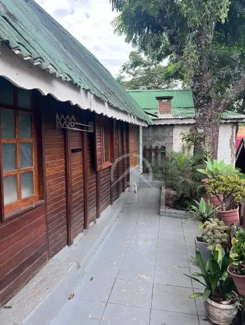 Foto 6 de Casa com 2 quartos à venda, 300m2 em Chácaras Maringá, Atibaia - SP