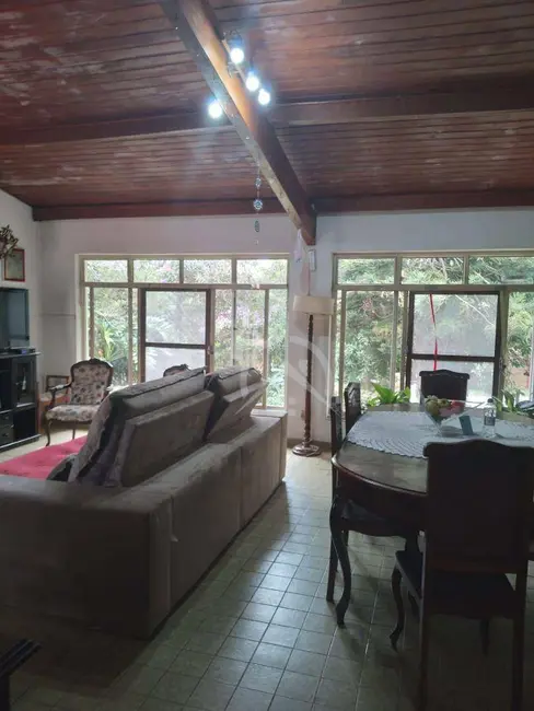 Foto 3 de Chácara com 3 quartos à venda, 1220m2 em Jardim Siriema, Atibaia - SP