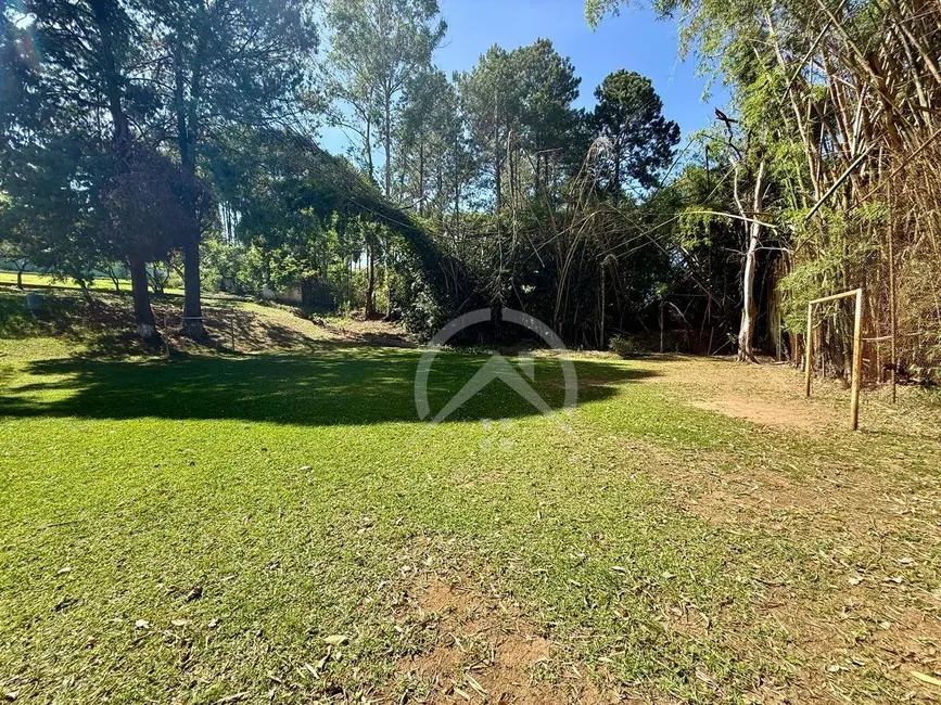 Foto 3 de Chácara com 8 quartos à venda e para alugar, 10000m2 em Jardim Estância Brasil, Atibaia - SP
