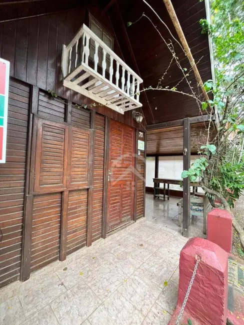 Foto 2 de Casa com 2 quartos à venda, 200m2 em Rio Abaixo, Atibaia - SP