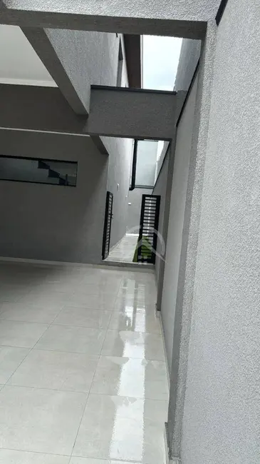Foto 3 de Casa com 3 quartos à venda, 200m2 em Vila Petrópolis, Atibaia - SP