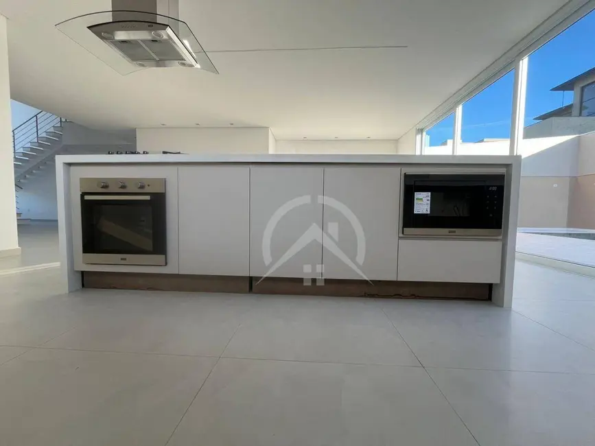 Foto 4 de Casa com 3 quartos à venda, 370m2 em Nova Gardênia, Atibaia - SP