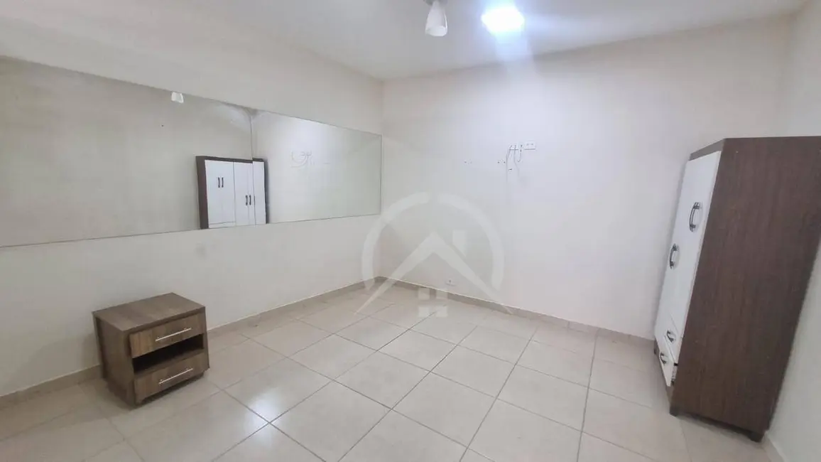 Foto 4 de Kitnet com 1 quarto para alugar, 100m2 em Jardim Paulista, Atibaia - SP