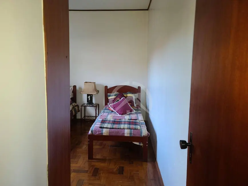 Foto 7 de Casa com 4 quartos à venda e para alugar, 825m2 em Jardim Ipê, Atibaia - SP