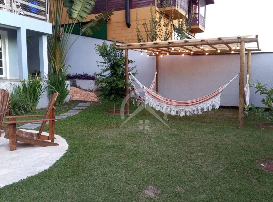 Foto 6 de Casa de Condomínio com 3 quartos à venda, 510m2 em Jardim Estância Brasil, Atibaia - SP