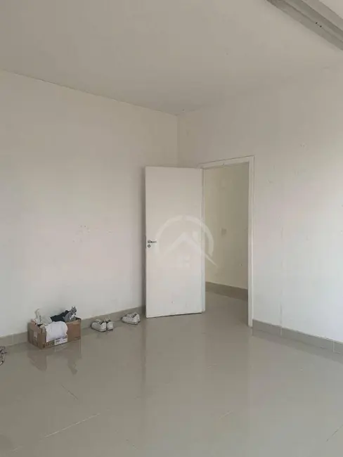 Sala Comercial para alugar, 142m2 em Centro, Atibaia - SP - imagem 5 Foto 5 de Sala Comercial para alugar, 142m2 em Centro, Atibaia - SP