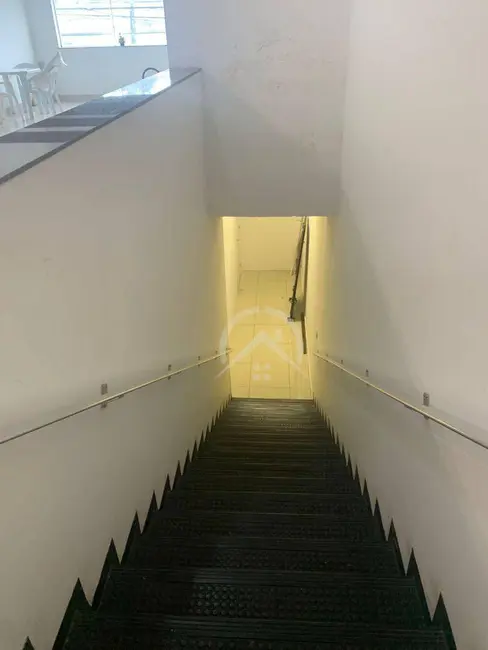 Sala Comercial para alugar, 142m2 em Centro, Atibaia - SP - imagem 6 Foto 6 de Sala Comercial para alugar, 142m2 em Centro, Atibaia - SP