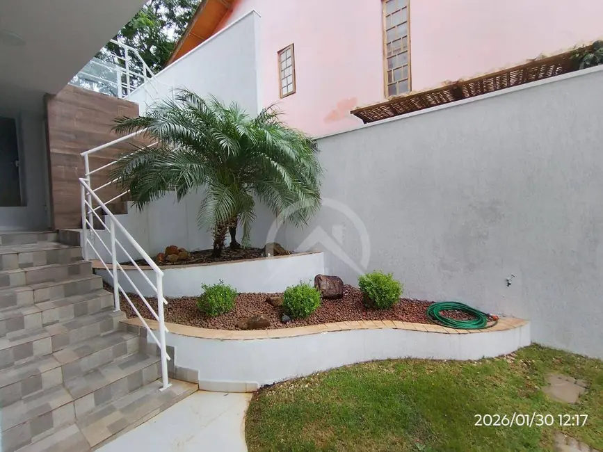 Foto 5 de Casa de Condomínio com 3 quartos para alugar, 360m2 em Parque Arco Iris, Atibaia - SP