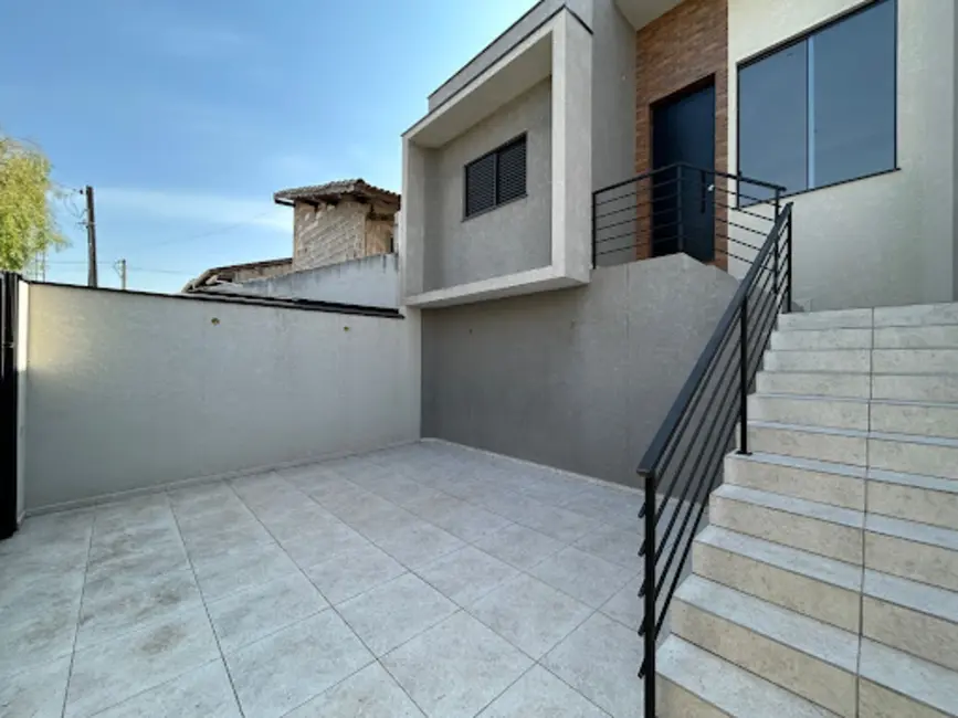 Foto 1 de Casa com 3 quartos à venda, 175m2 em Nova Cerejeira, Atibaia - SP