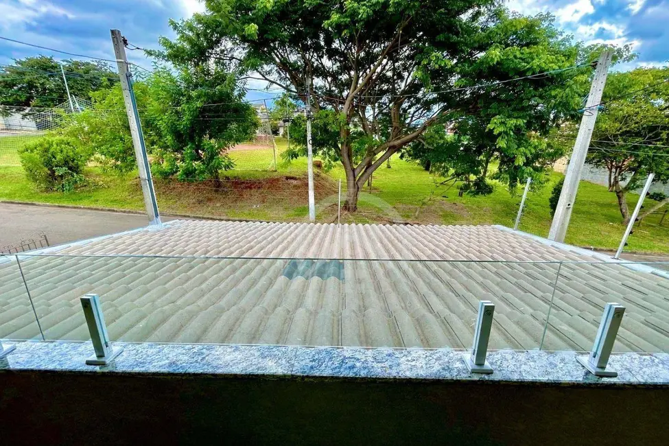 Foto 3 de Sobrado com 3 quartos à venda, 175m2 em Nova Cerejeira, Atibaia - SP