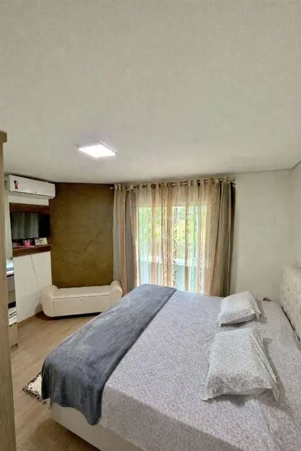 Foto 8 de Sobrado com 3 quartos à venda, 175m2 em Nova Cerejeira, Atibaia - SP