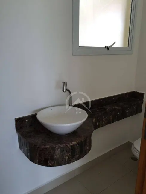 Foto 9 de Sobrado com 3 quartos à venda e para alugar, 210m2 em Marmeleiro, Atibaia - SP