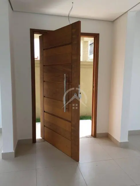 Foto 5 de Sobrado com 3 quartos à venda e para alugar, 210m2 em Marmeleiro, Atibaia - SP