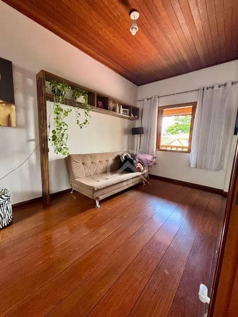 Foto 6 de Sobrado com 3 quartos para alugar, 425m2 em Alvinópolis, Atibaia - SP