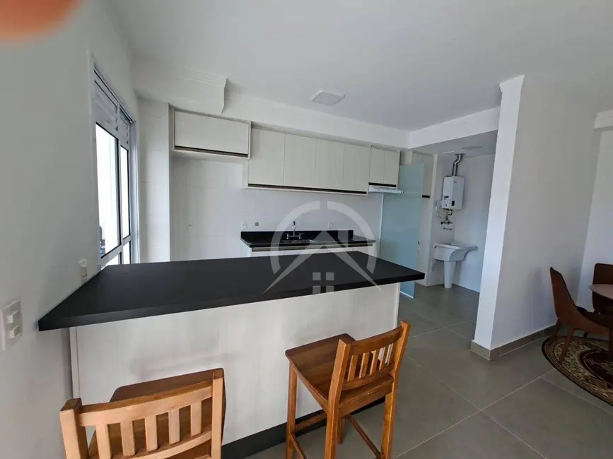 Foto 3 de Apartamento com 3 quartos à venda, 101m2 em Vila Helena, Atibaia - SP