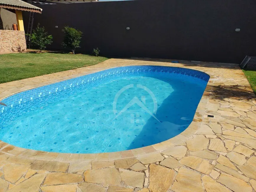 Foto 2 de Casa com 3 quartos à venda, 654m2 em Vila Santista, Atibaia - SP