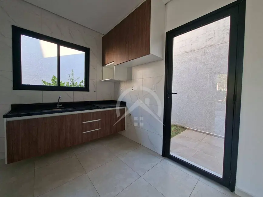 Foto 3 de Casa de Condomínio com 1 quarto à venda e para alugar, 70m2 em Jardim São Felipe, Atibaia - SP