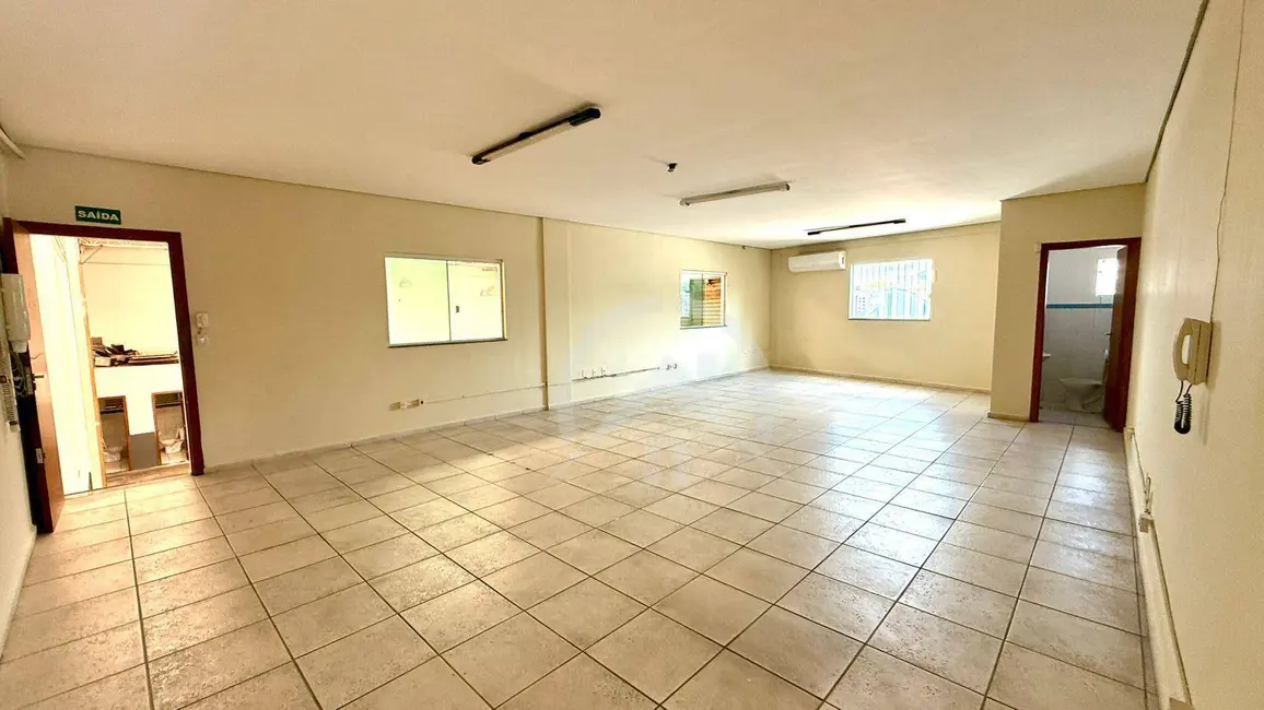 Foto 3 de Armazém / Galpão para alugar, 500m2 em Jardim das Cerejeiras, Atibaia - SP