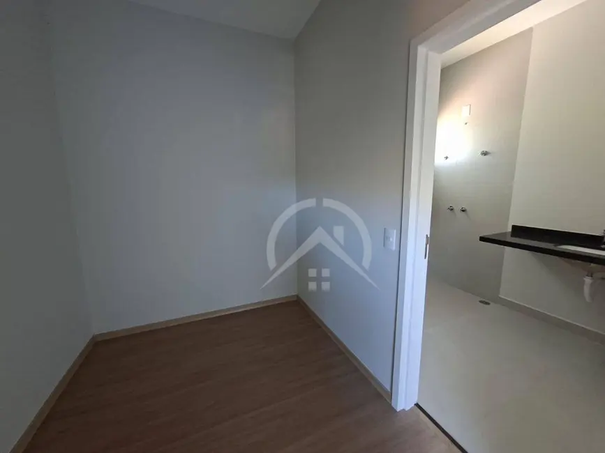 Foto 5 de Casa de Condomínio com 3 quartos à venda, 248m2 em Vila Santista, Atibaia - SP