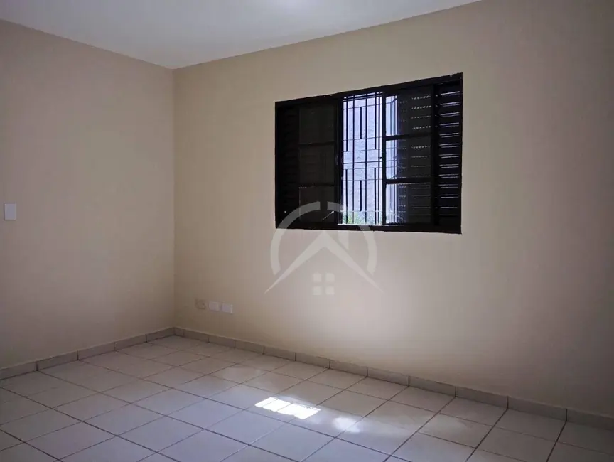 Foto 4 de Casa com 3 quartos para alugar, 400m2 em Jardim dos Pinheiros, Atibaia - SP
