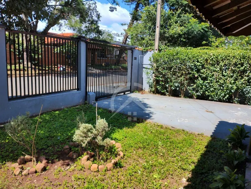 Foto 2 de Casa com 3 quartos para alugar, 400m2 em Jardim dos Pinheiros, Atibaia - SP