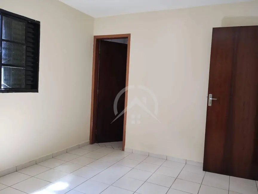 Foto 3 de Casa com 3 quartos para alugar, 400m2 em Jardim dos Pinheiros, Atibaia - SP