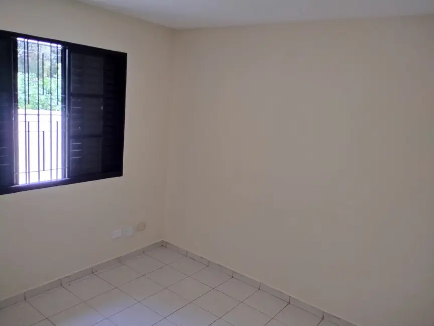 Foto 9 de Casa com 3 quartos para alugar, 400m2 em Jardim dos Pinheiros, Atibaia - SP