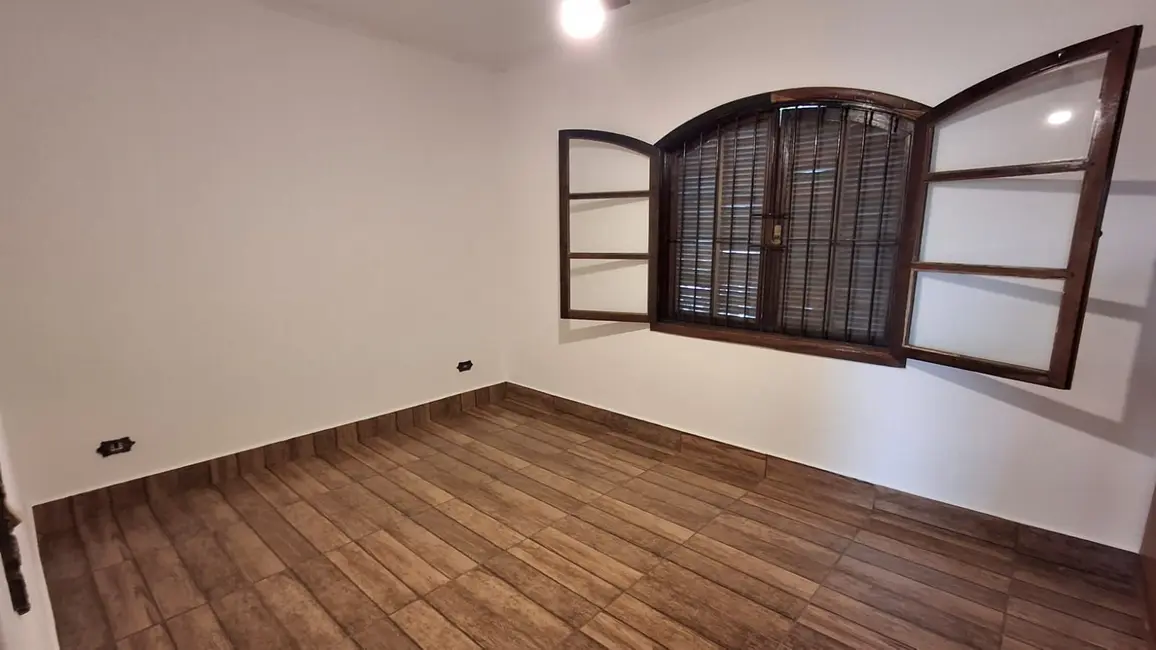 Foto 2 de Casa com 3 quartos à venda e para alugar, 500m2 em Jardim Paulista, Atibaia - SP