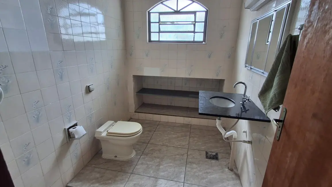 Foto 5 de Casa com 3 quartos à venda e para alugar, 500m2 em Jardim Paulista, Atibaia - SP