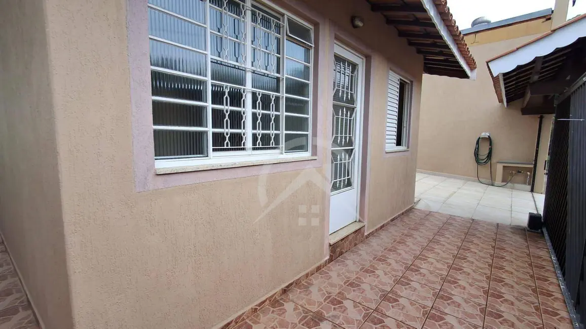 Casa com 3 quartos para alugar, 200m2 em Atibaia - SP - imagem 5 Foto 5 de Casa com 3 quartos para alugar, 200m2 em Atibaia - SP