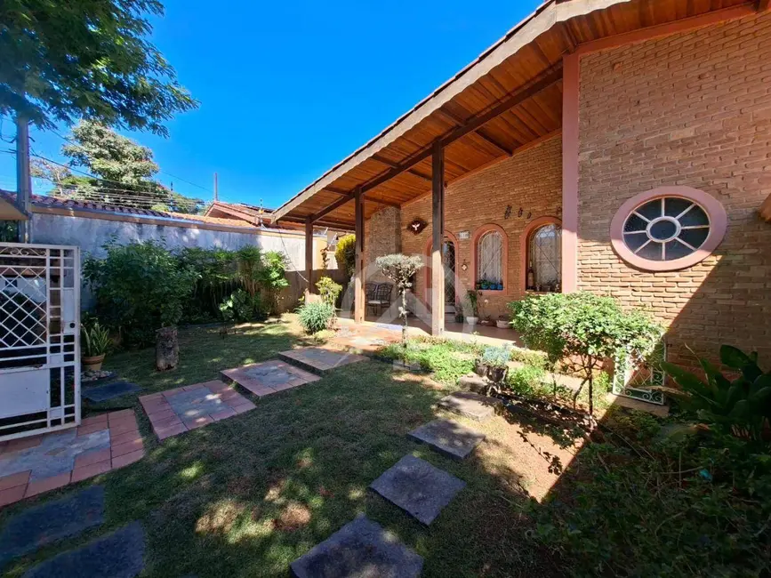 Foto 2 de Casa com 3 quartos à venda, 733m2 em Vila Esperia ou Giglio, Atibaia - SP