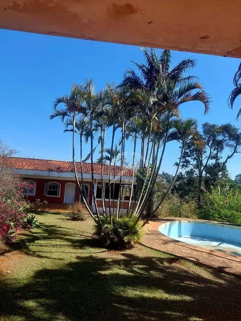 Chácara com 3 quartos à venda, 10m2 em Jardim Estância Brasil, Atibaia - SP - imagem 4 Foto 4 de Chácara com 3 quartos à venda, 10m2 em Jardim Estância Brasil, Atibaia - SP