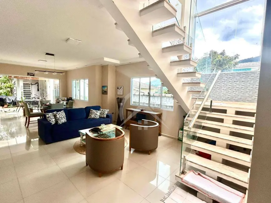 Foto 7 de Casa com 3 quartos à venda, 360m2 em Jardim Maristela, Atibaia - SP