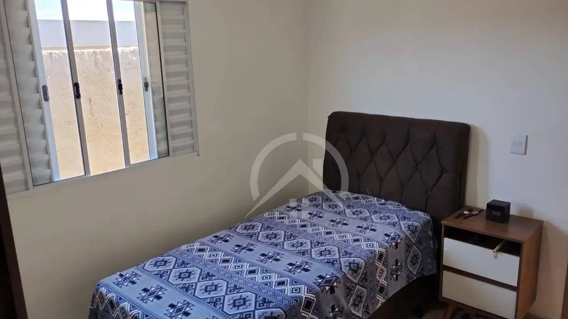 Foto 3 de Casa com 2 quartos à venda, 384m2 em Atibaia - SP
