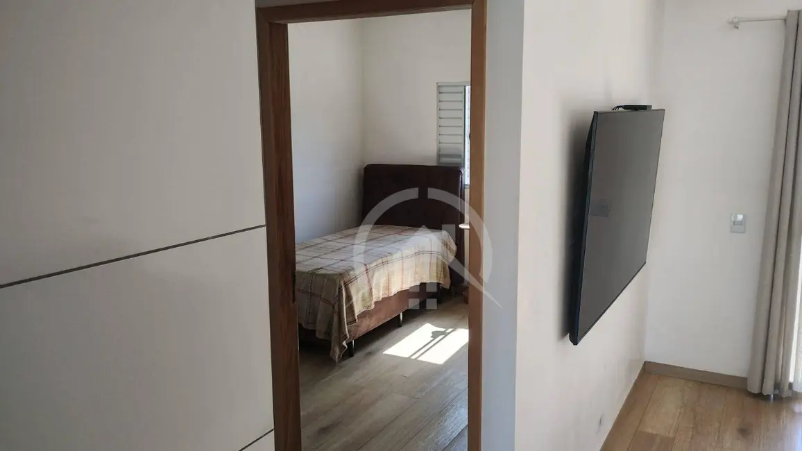 Foto 9 de Casa com 2 quartos à venda, 384m2 em Atibaia - SP