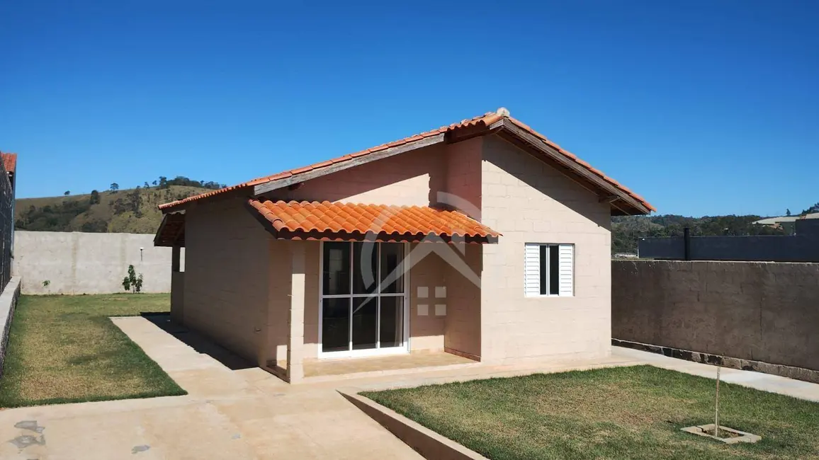 Foto 1 de Casa com 2 quartos à venda, 384m2 em Atibaia - SP