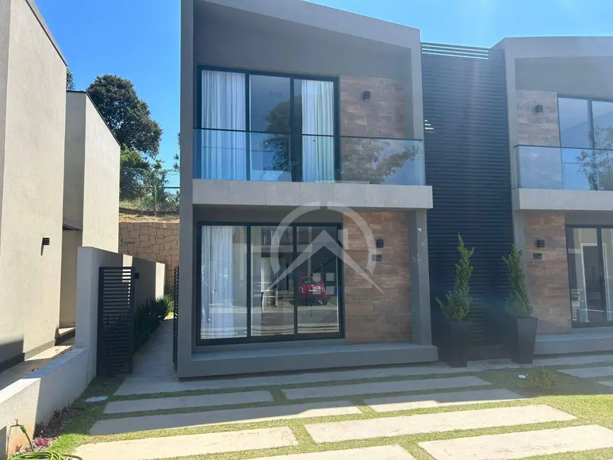 Foto 1 de Casa de Condomínio com 2 quartos à venda, 160m2 em Vila Santista, Atibaia - SP