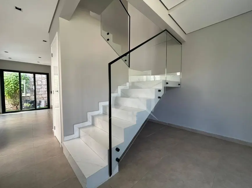 Foto 6 de Casa de Condomínio com 2 quartos à venda, 160m2 em Vila Santista, Atibaia - SP