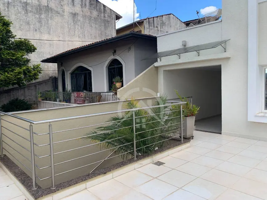 Foto 1 de Casa à venda, 315m2 em Jardim Brasil, Atibaia - SP