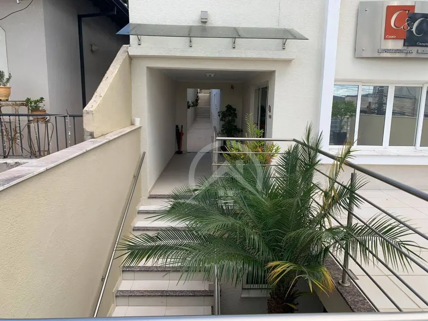 Foto 4 de Casa à venda, 315m2 em Jardim Brasil, Atibaia - SP