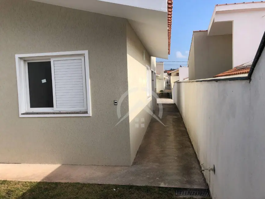 Foto 6 de Casa com 3 quartos à venda, 200m2 em Bom Jesus Dos Perdoes - SP